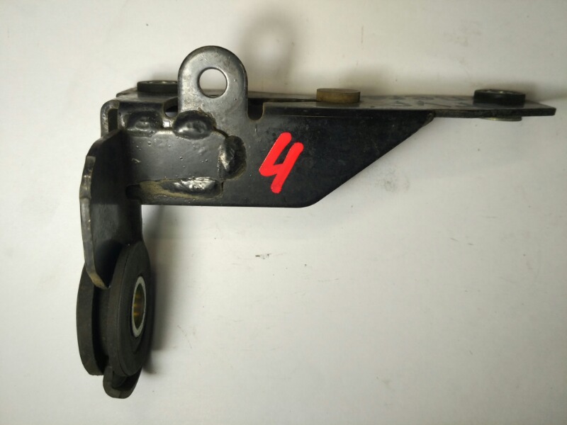 Кронштейн насоса гур, 600 рублей, Красноярск