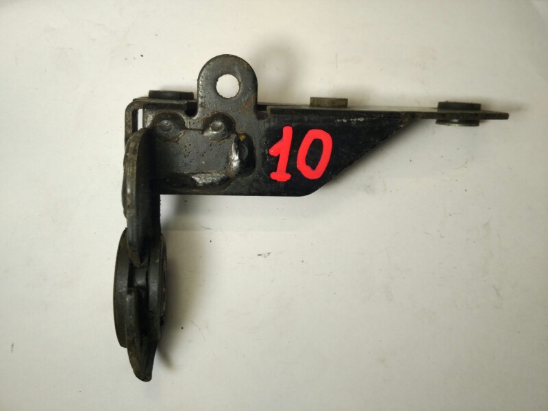 Кронштейн насоса гур, 600 рублей, Красноярск