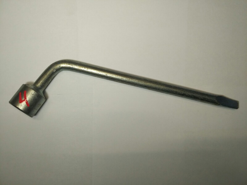 Ключ баллонный, 300 рублей, Красноярск