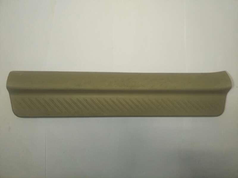 Накладка порога, 1000 рублей, Красноярск