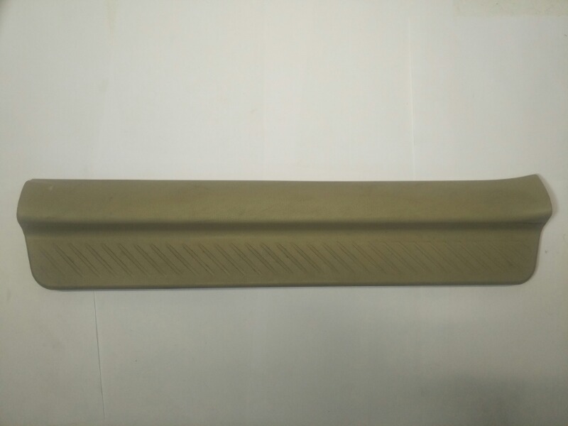 Накладка порога, 1000 рублей, Красноярск