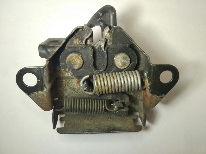 Замок капота, 1200 рублей, Красноярск