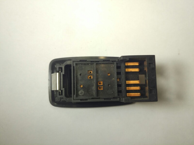 Кнопка стеклоподъемника, 600 рублей, Красноярск