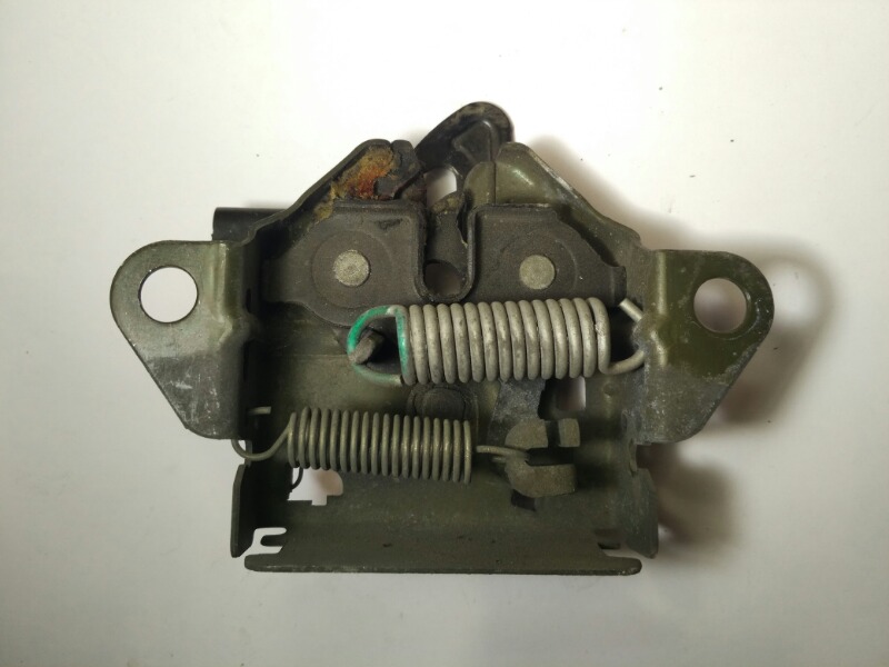 Замок капота, 1200 рублей, Красноярск