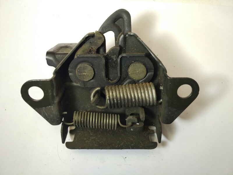 Замок капота, 1200 рублей, Красноярск