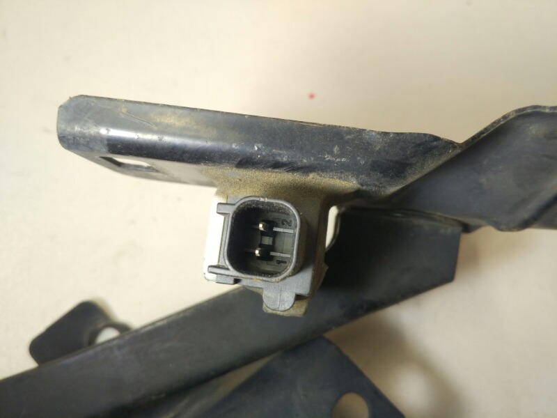 Кронштейн замка капота, 1200 рублей, Красноярск