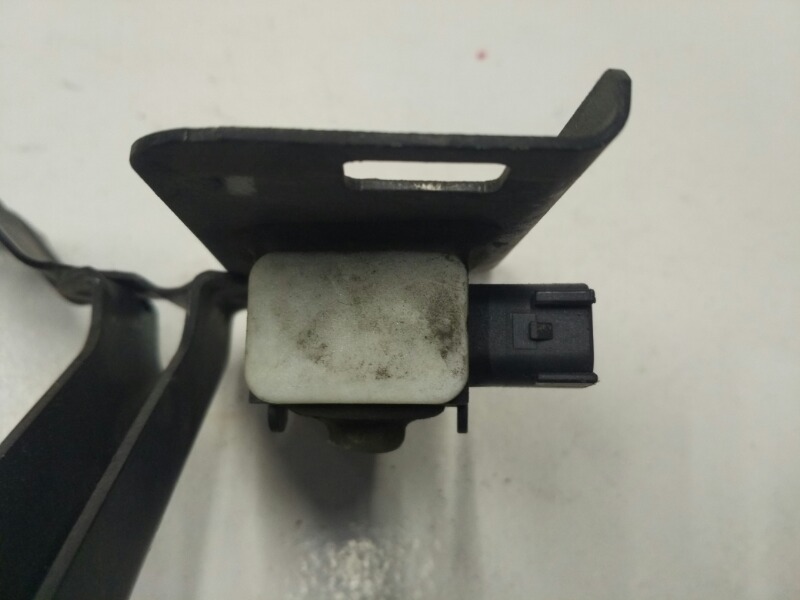 Кронштейн замка капота, 1200 рублей, Красноярск