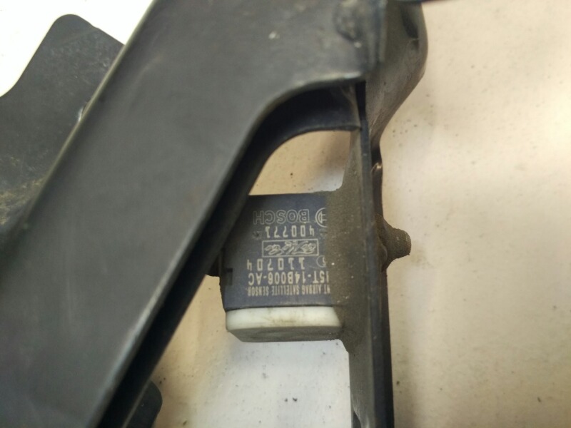 Кронштейн замка капота, 1200 рублей, Красноярск