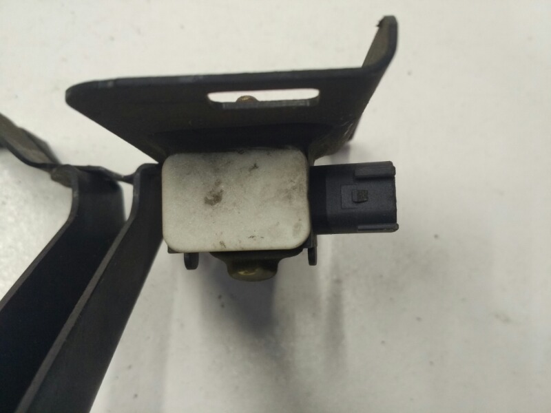 Кронштейн замка капота, 1200 рублей, Красноярск