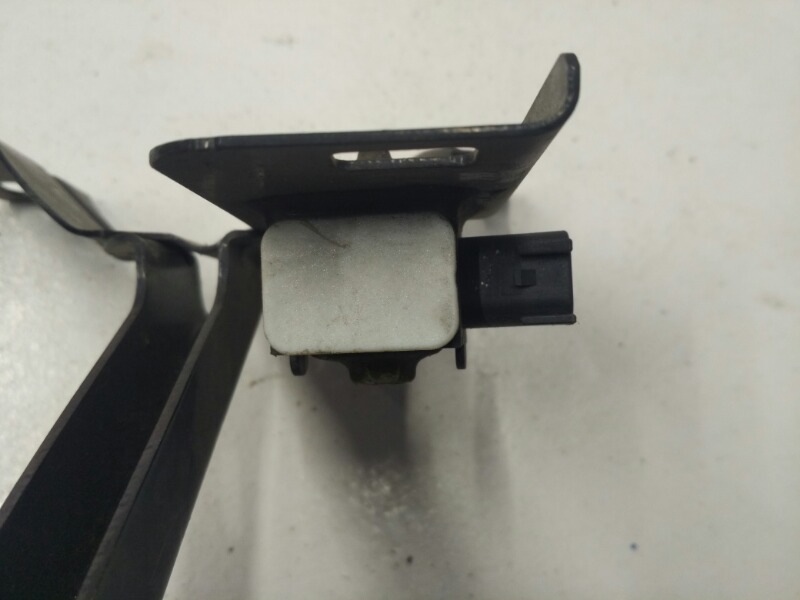 Кронштейн замка капота, 1200 рублей, Красноярск