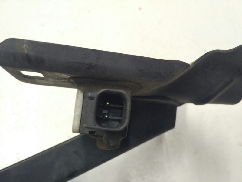 Кронштейн замка капота, 1200 рублей, Красноярск