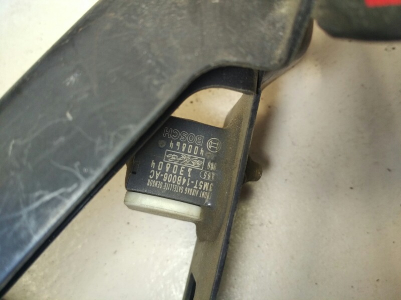 Кронштейн замка капота, 1200 рублей, Красноярск