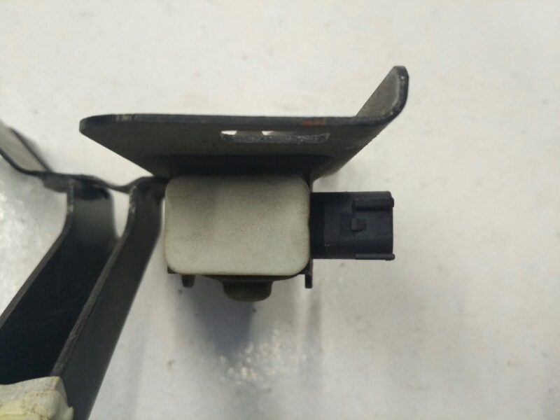 Кронштейн замка капота, 1200 рублей, Красноярск