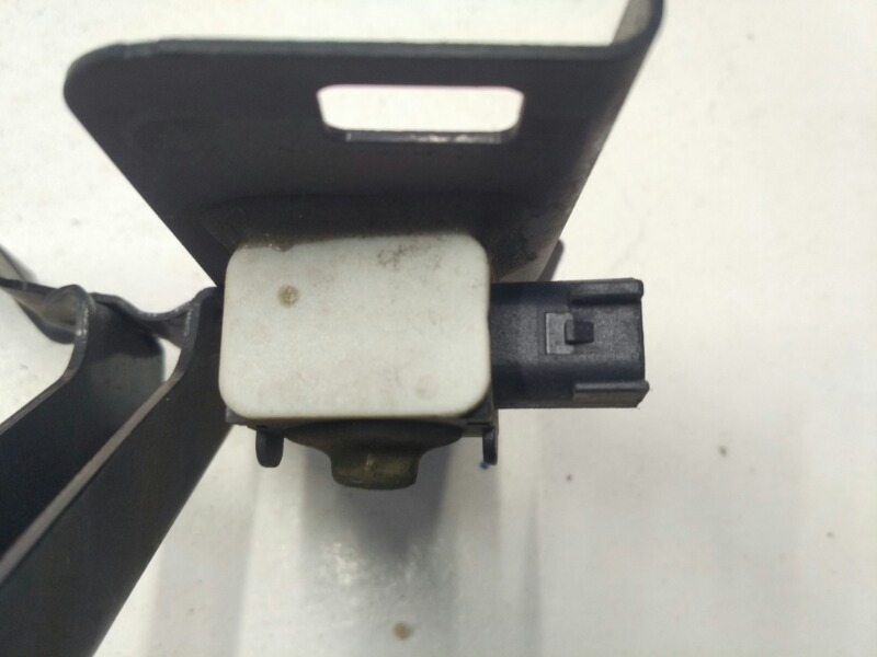 Кронштейн замка капота, 1200 рублей, Красноярск