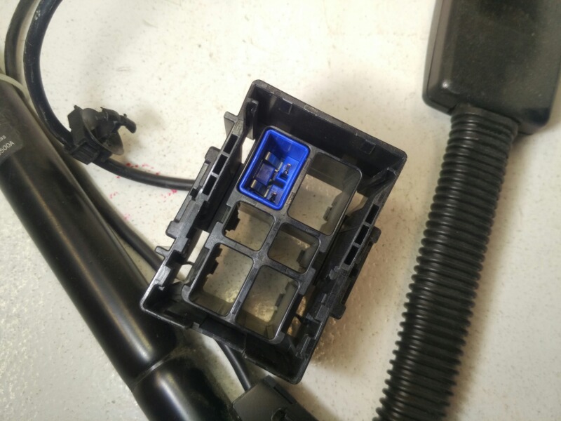 Замок ремня безопасности, 3000 рублей, Красноярск