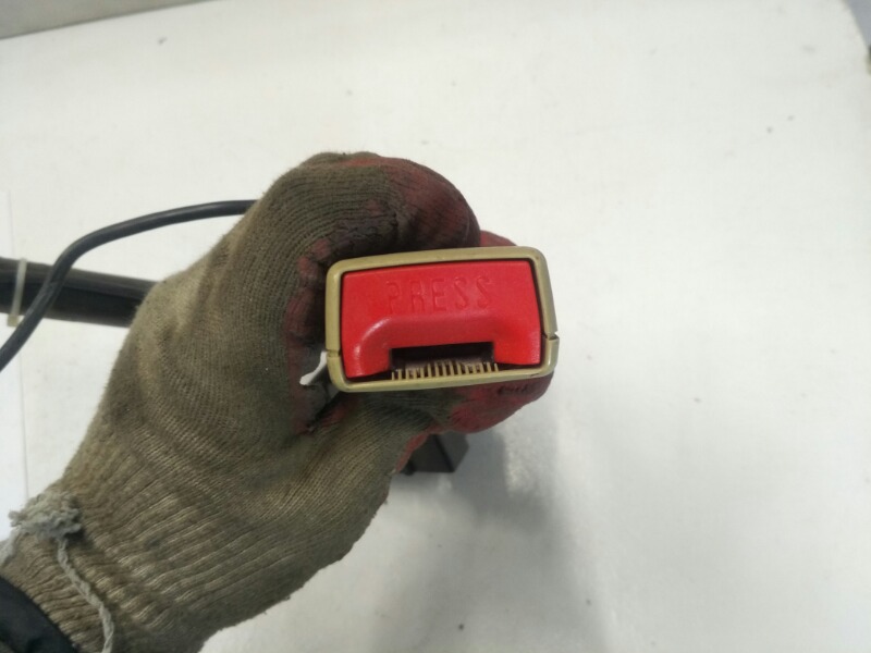 Замок ремня безопасности, 3000 рублей, Красноярск