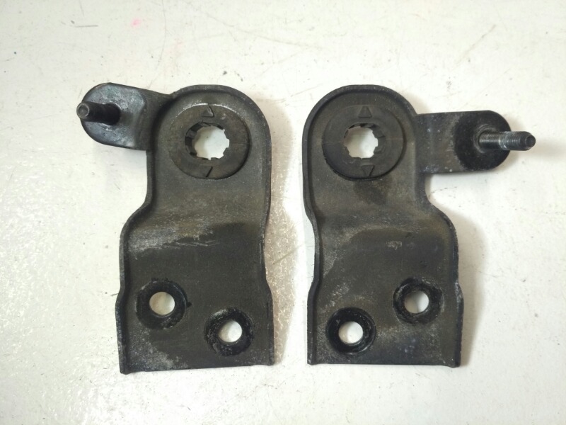 Кронштейн крепления радиатора, 800 рублей, Красноярск