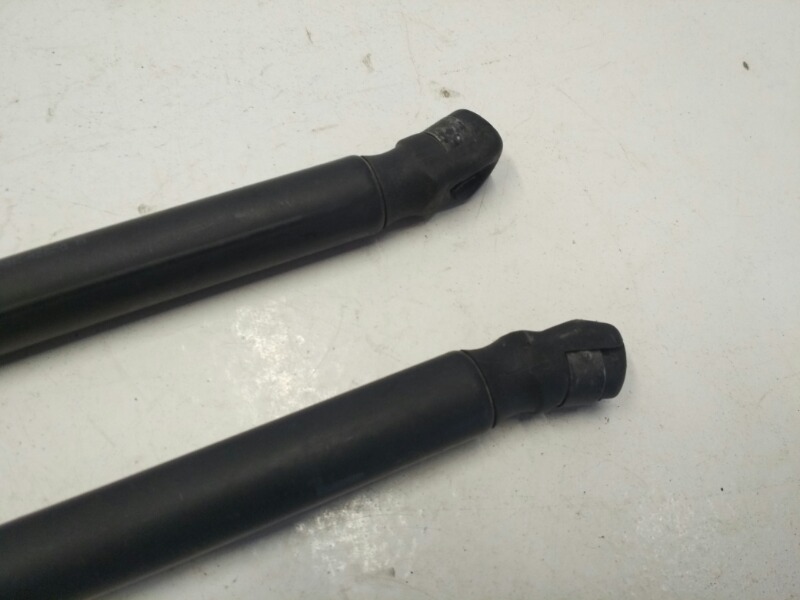 Амортизатор крышки багажника, 1000 рублей, Красноярск