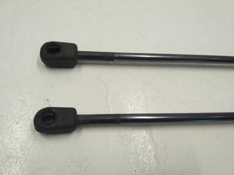 Амортизатор крышки багажника, 1000 рублей, Красноярск