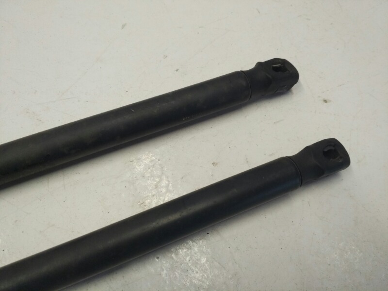 Амортизатор крышки багажника, 1000 рублей, Красноярск