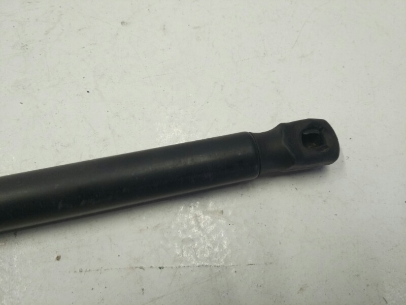 Амортизатор крышки багажника, 600 рублей, Красноярск