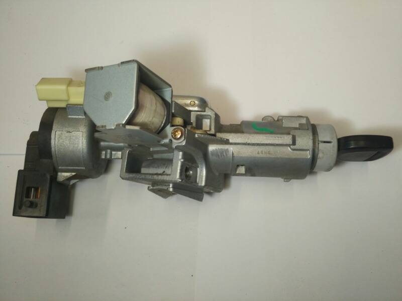 Замок зажигания, 2400 рублей, Красноярск