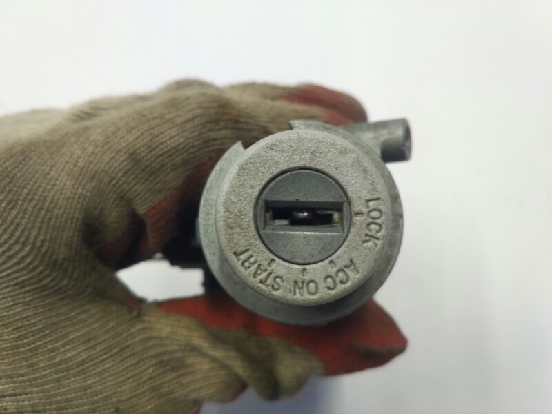 Замок зажигания, 2400 рублей, Красноярск
