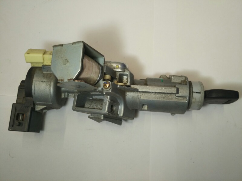 Замок зажигания, 2400 рублей, Красноярск