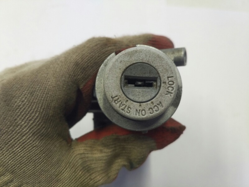 Замок зажигания, 2400 рублей, Красноярск