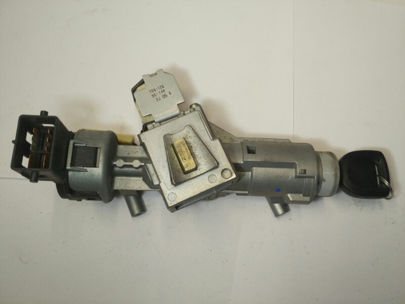 Замок зажигания, 2400 рублей, Красноярск