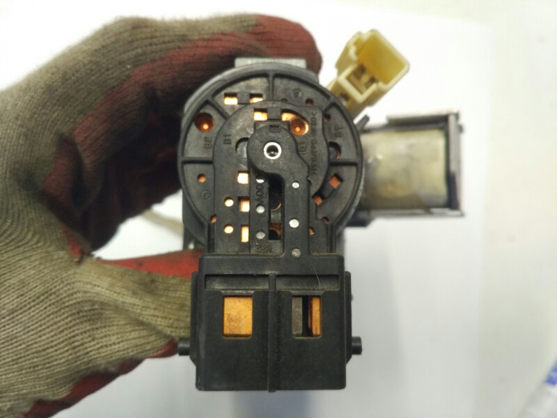 Замок зажигания, 2400 рублей, Красноярск