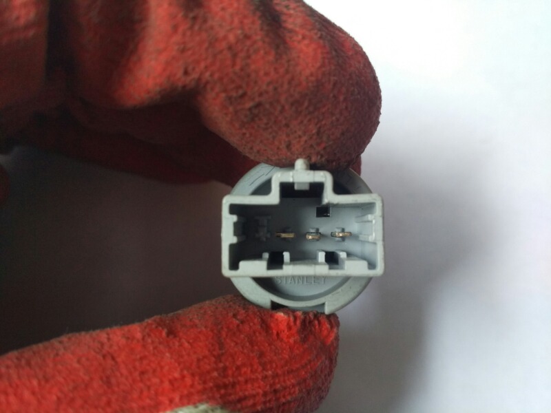 Патрон лампочки, 500 рублей, Красноярск