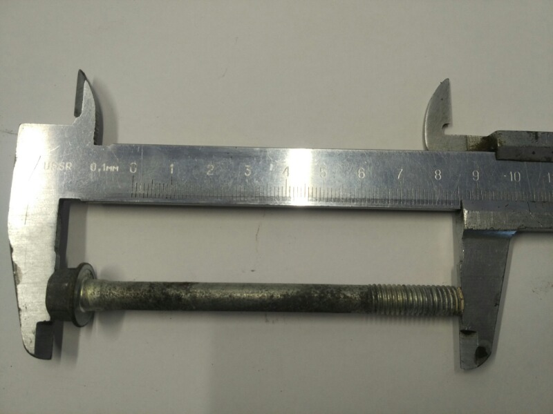 Болт генератора, 900 рублей, Красноярск