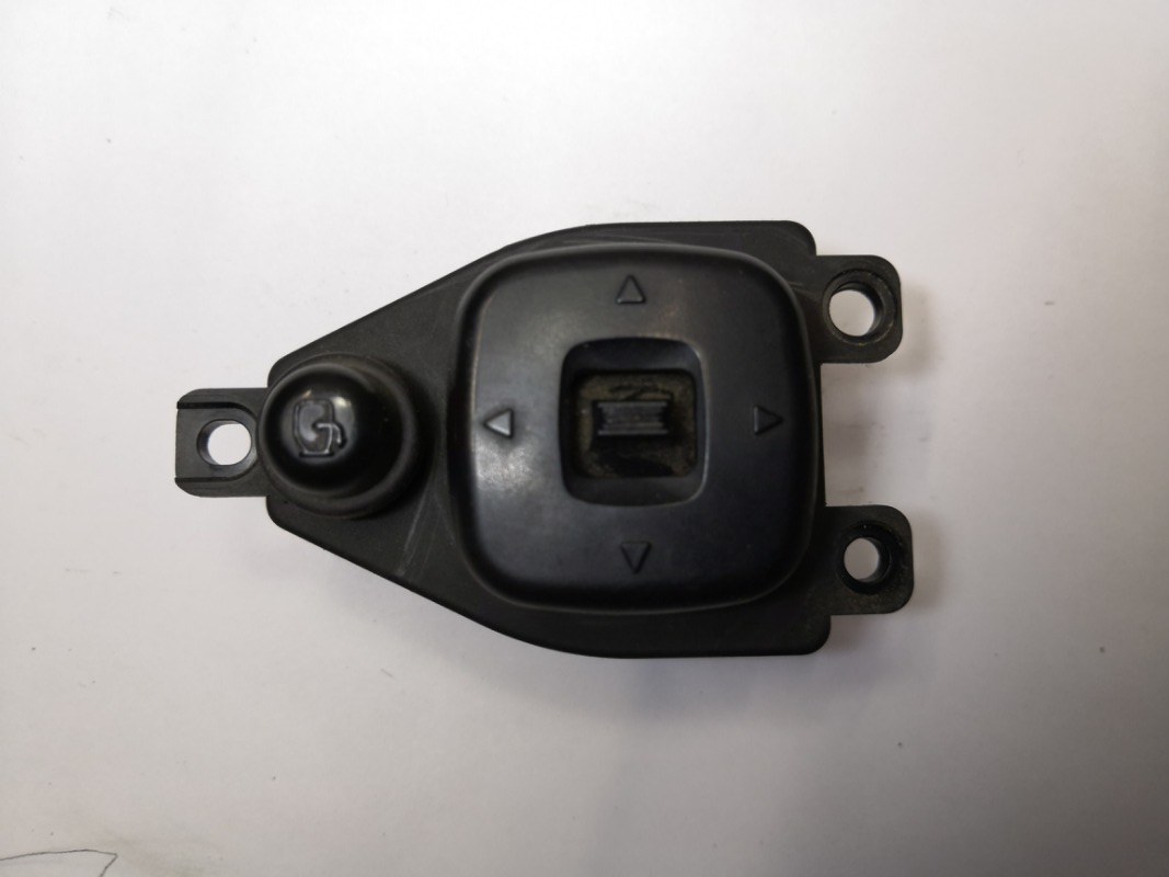 Кнопка регулировки зеркал, 1200 рублей, Красноярск