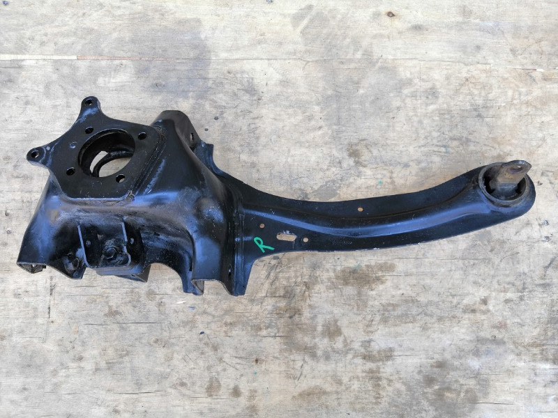 Рычаг продольный, 1000 рублей, Красноярск