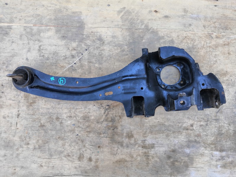 Рычаг продольный, 1000 рублей, Красноярск