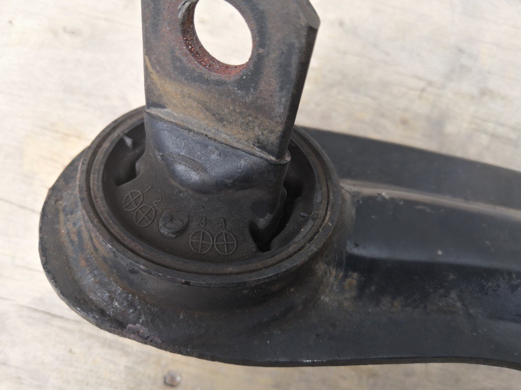 Рычаг продольный, 4200 рублей, Красноярск