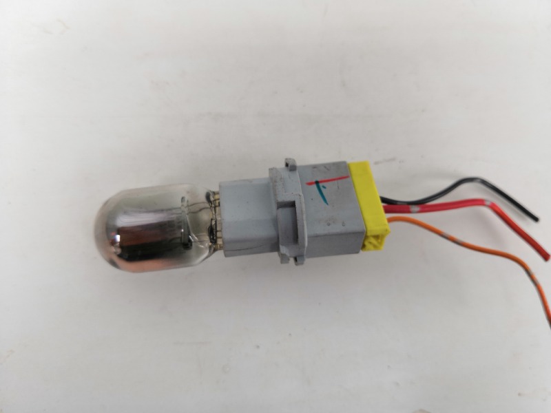 Патрон лампочки, 600 рублей, Красноярск