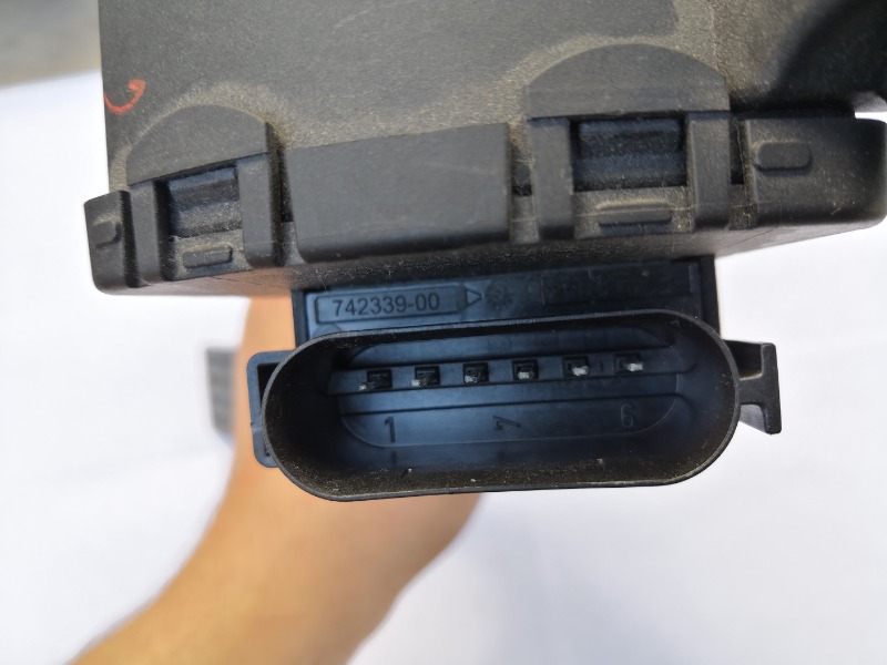 Педаль акселератора, 3600 рублей, Красноярск