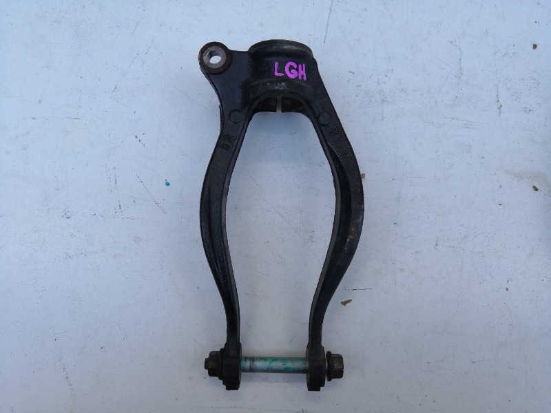 Кронштейн амортизатора, 2200 рублей, Красноярск