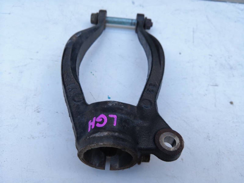 Кронштейн амортизатора, 2200 рублей, Красноярск