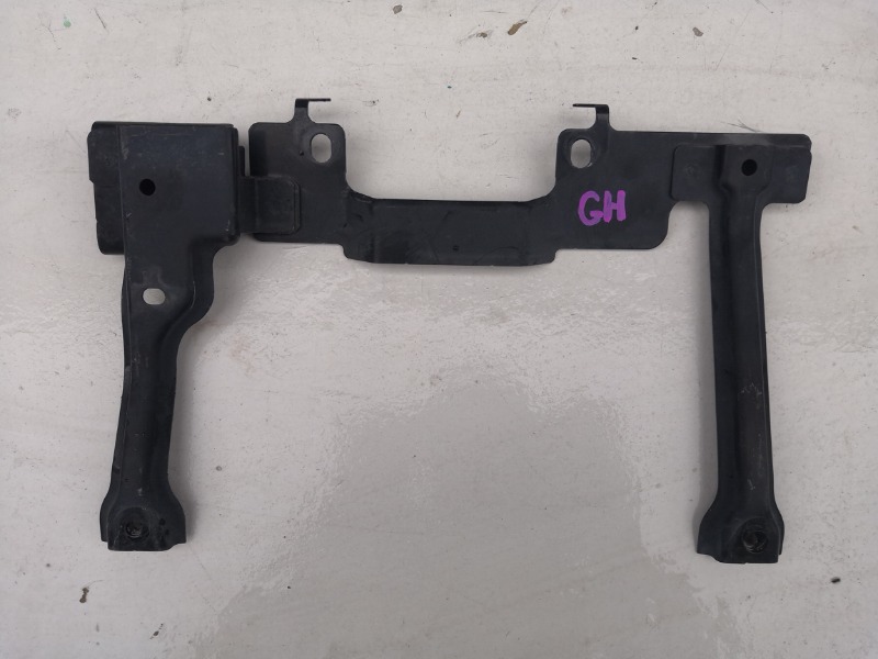 Кронштейн замка капота, 900 рублей, Красноярск