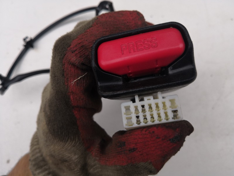 Замок ремня безопасности, 2500 рублей, Красноярск