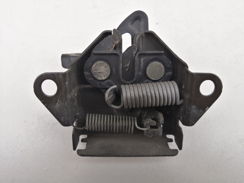 Замок капота, 1200 рублей, Красноярск