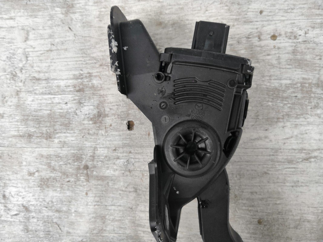 Педаль акселератора, 3000 рублей, Красноярск