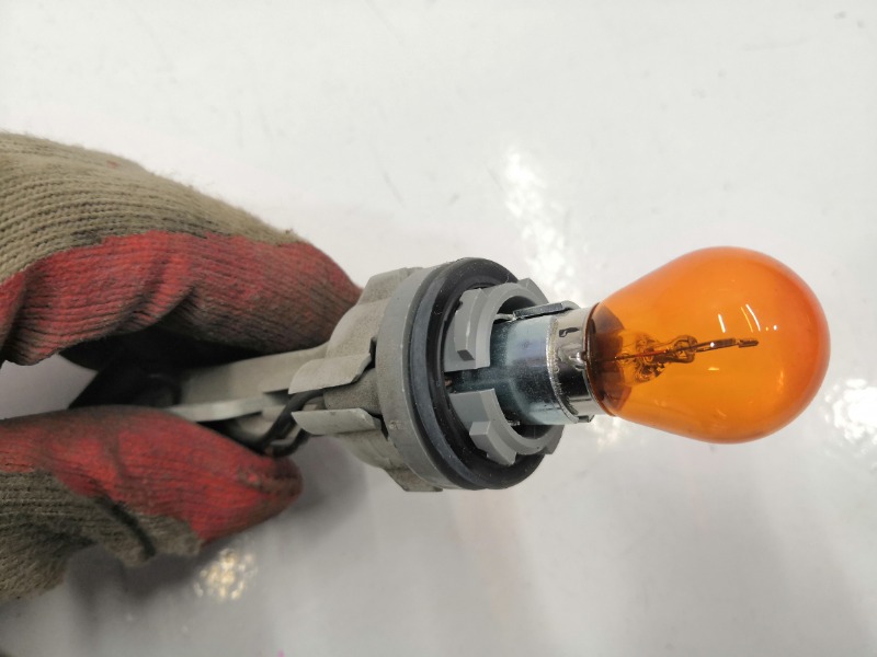 Патрон лампочки, 800 рублей, Красноярск