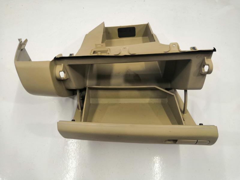 Бардачок панели, 600 рублей, Красноярск