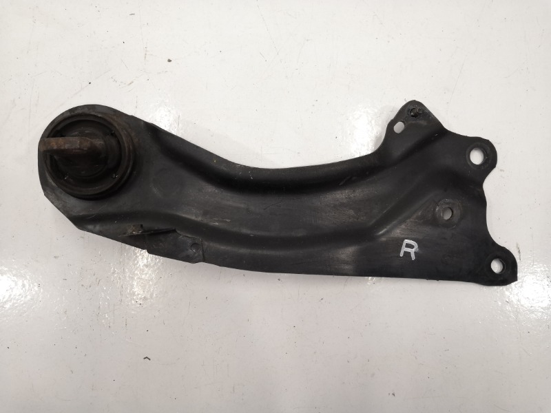 Рычаг продольный, 1800 рублей, Красноярск