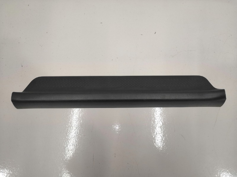 Накладка порога, 1000 рублей, Красноярск