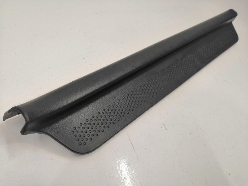 Накладка порога, 1000 рублей, Красноярск